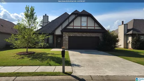 1011 Riviera Dr, Calera, AL 35040