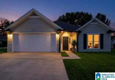 1718 Bradford Ln, Bessemer, AL 35022