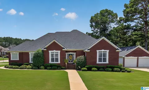 700 Hunter Ln SW, Jacksonville, AL 36265