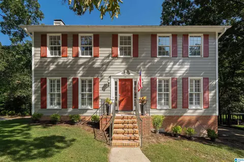 2101 Chandabrook Dr, Pelham, AL 35124