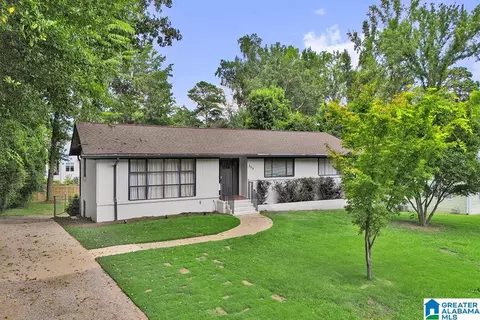 559 Park Ter, Hoover, AL 35226