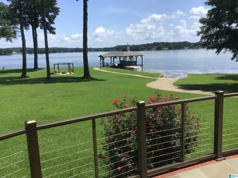 4749 Griffitt Bend Rd, Talladega, AL 35160