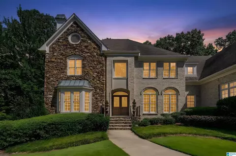1080 Greymoor Rd, Birmingham, AL 35242