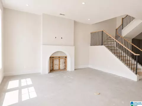 750 Riverwalk Dr, Hoover, AL 35244
