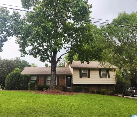 1138 8th Ave SW, Alabaster, AL 35007