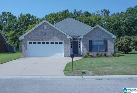 231 Hickory Point Ln, Helena, AL 35080