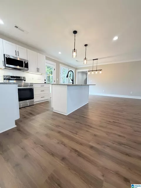 Kitchen - 2675 County Road 28, Clanton, AL 35046 photo 3 of 3