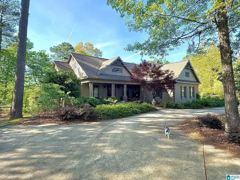 425 Blue Water Pointe Dr, Jasper, AL 35504