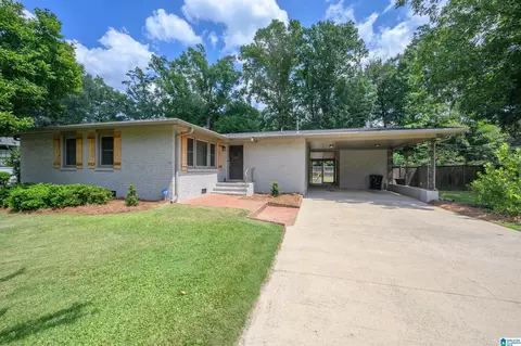 4009 Dolly Ridge Rd, Vestavia, AL 35243