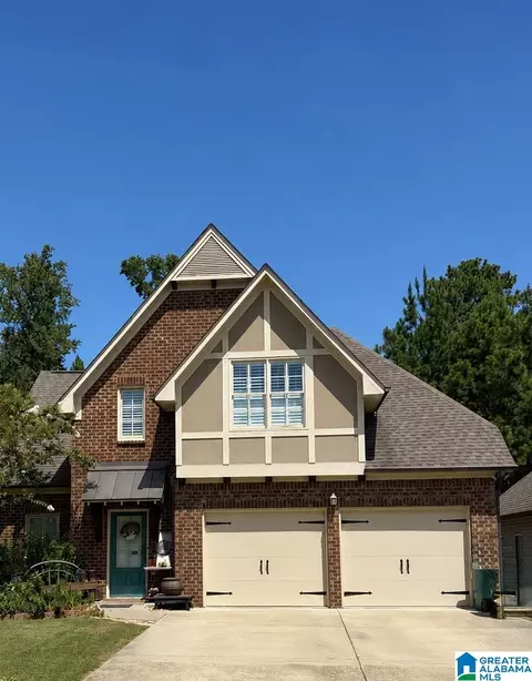 215 Lorrin Ln, Sterrett, AL 35147