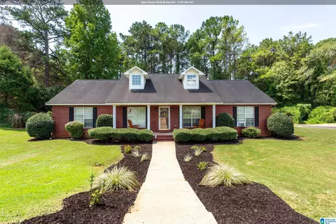 921 Sedgefield Dr, Sylacauga, AL 35150