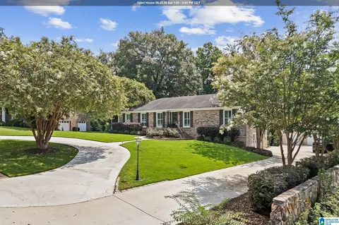 1417 Round Hill Rd, Vestavia Hills, AL 35216