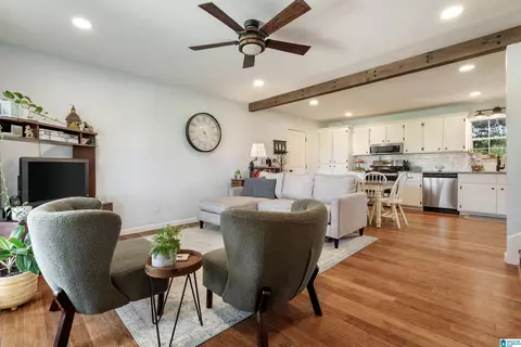 105 Old Lokey Ferry Rd, Wilsonville, AL 35186