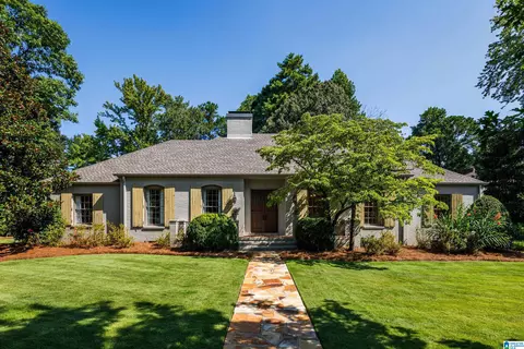 4400 Fredericksburg Dr, Birmingham, AL 35213