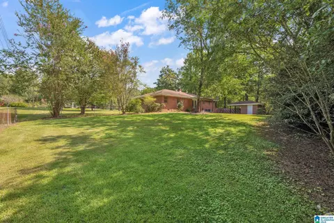 Exterior - 1800 Devon Dr, Jasper, AL 35501 photo 8 of 9