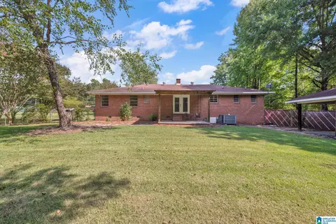 Exterior - 1800 Devon Dr, Jasper, AL 35501 photo 7 of 9