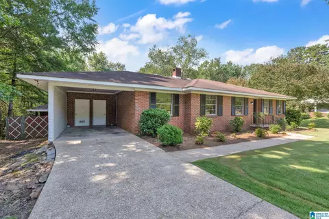 Exterior - 1800 Devon Dr, Jasper, AL 35501 photo 3 of 9