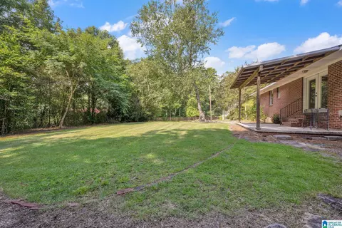 Exterior - 1800 Devon Dr, Jasper, AL 35501 photo 6 of 9