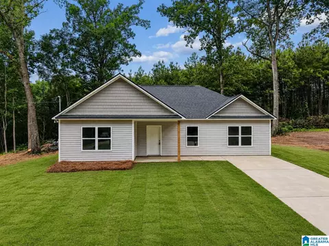 244 Mabelon Ct, Hueytown, AL 35023