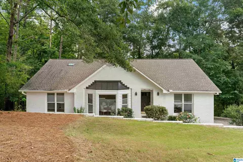 6767 Remington Cir, Pelham, AL 35124