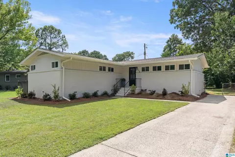 208 Woodside Dr, Irondale, AL 35210