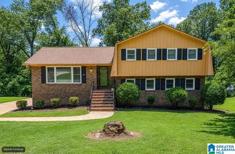 1849 Tall Timbers Dr, Hoover, AL 35226