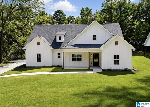 2588 Scurlock Rd, Helena, AL 35080