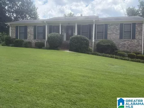1373 Winola Ln, Birmingham, AL 35235