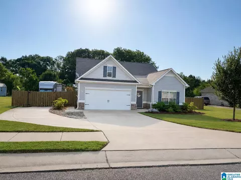 324 Farmingdale Ln, Harpersville, AL 35078