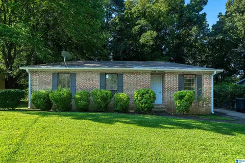 1753 Tall Oak Cir, Birmingham, AL 35235