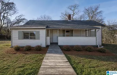 320 Old Pine Hill Rd, Birmingham, AL 35217