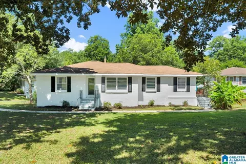 9812 Greenlee Rd, Birmingham, AL 35215