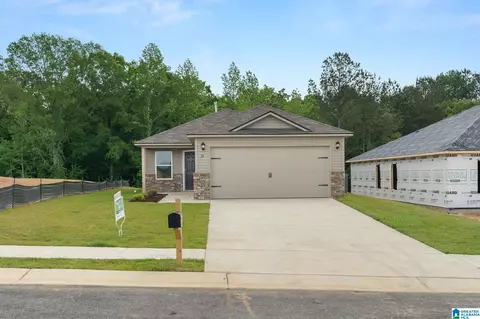 262 College Park Dr, Childersburg, AL 35044