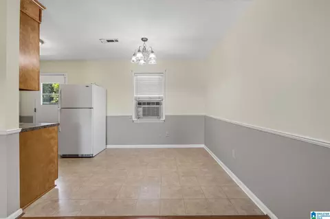 Dining - 30 Guy St, Jemison, AL 35085 photo 1 of 1