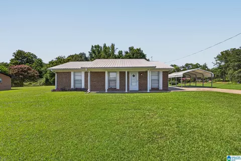 30 Guy St, Jemison, AL 35085
