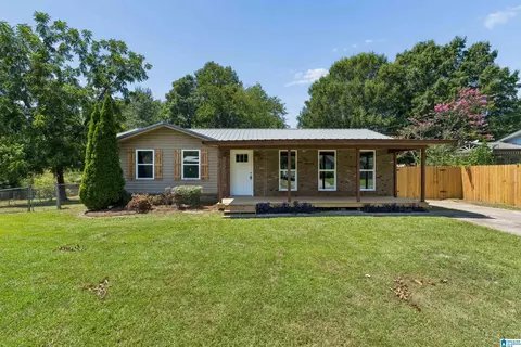 630 Willow Bend Ln, Bessemer, AL 35023