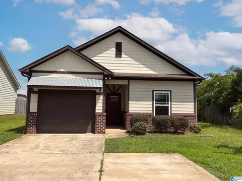 7734 Timber Leaf Ln, Bessemer, AL 35022