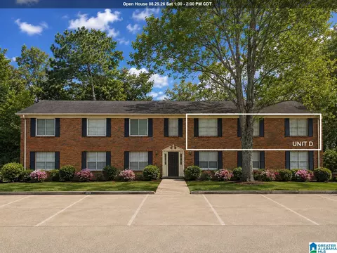 2046 Montreat Pkwy #D, Vestavia Hills, AL 35216