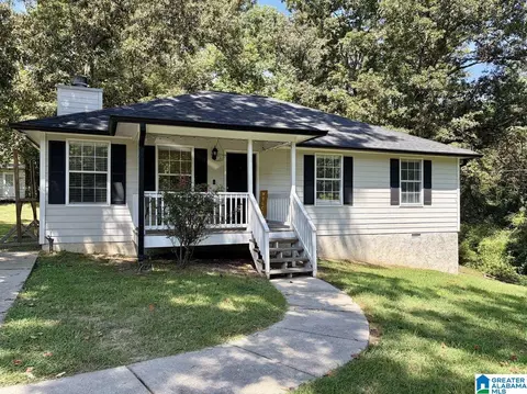 216 Poplar Springs Dr, Sylvan Springs, AL 35118