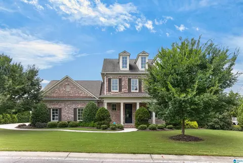 890 Vestlake Ridge Dr, Vestavia Hills, AL 35242