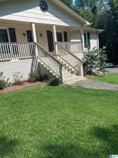 360 Crosshill Ln, Warrior, AL 35180