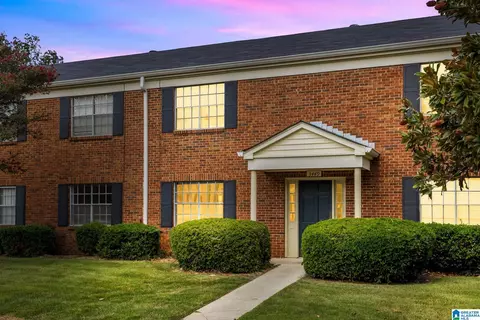 3449 Sandner Ct #A, Homewood, AL 35209