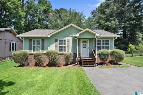 223 Lakeland Ave, Bessemer, AL 35023