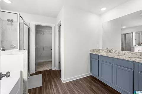 Entry Way - 9944 Hunter Pl, Warrior, AL 35180 photo 13 of 13