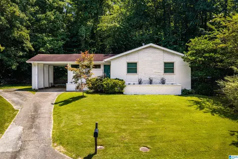 661 Bourbon Cir, Birmingham, AL 35213
