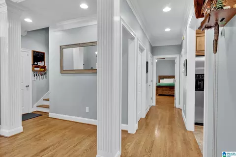 Entry Way - 596 Myrick Rd, Warrior, AL 35180 photo 2 of 4