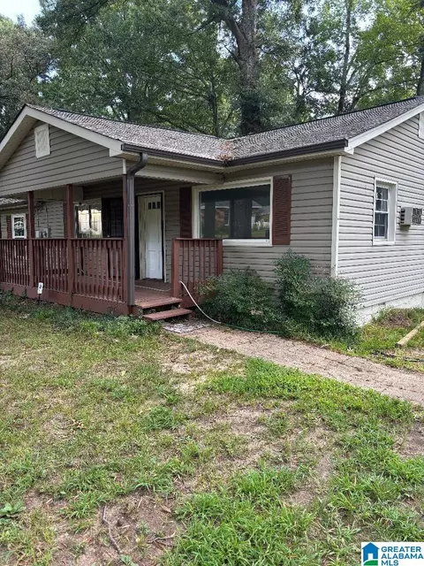 405 Del Rio Dr, Birmingham, AL 35235