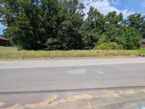 2463 Hemlock Dr #181, Hueytown, AL 35023