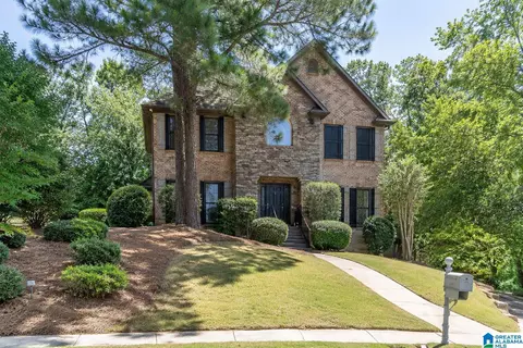 5612 Lake Cyrus Way, Hoover, AL 35244