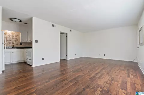 2825 Highland Ave S #7, Birmingham, AL 35205